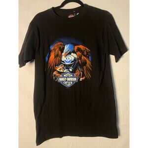 Harley Davidson Eagle Louisville, Kentucky USA Black Graphic Shirt Size M/L?